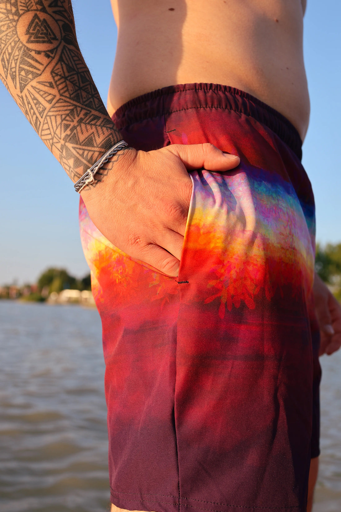 Herren Badeshorts | Aurora Bloom | Recycelt | Christine Wagner