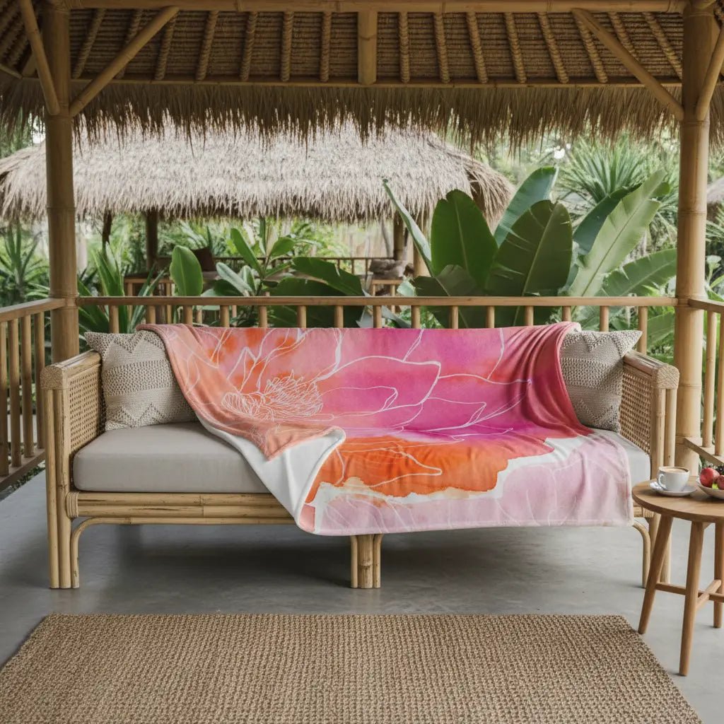 Kuscheldecke | Pink Lotus | Christine Wagner - Christine Wagner Studio