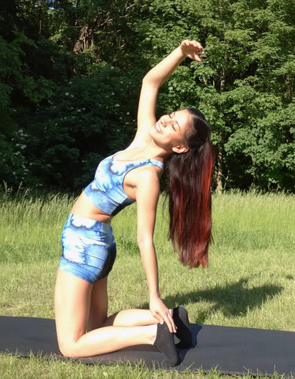 Shorts Mid - Waist | Deeper Into the Blue - Active Wear - Christine Wagner Studio