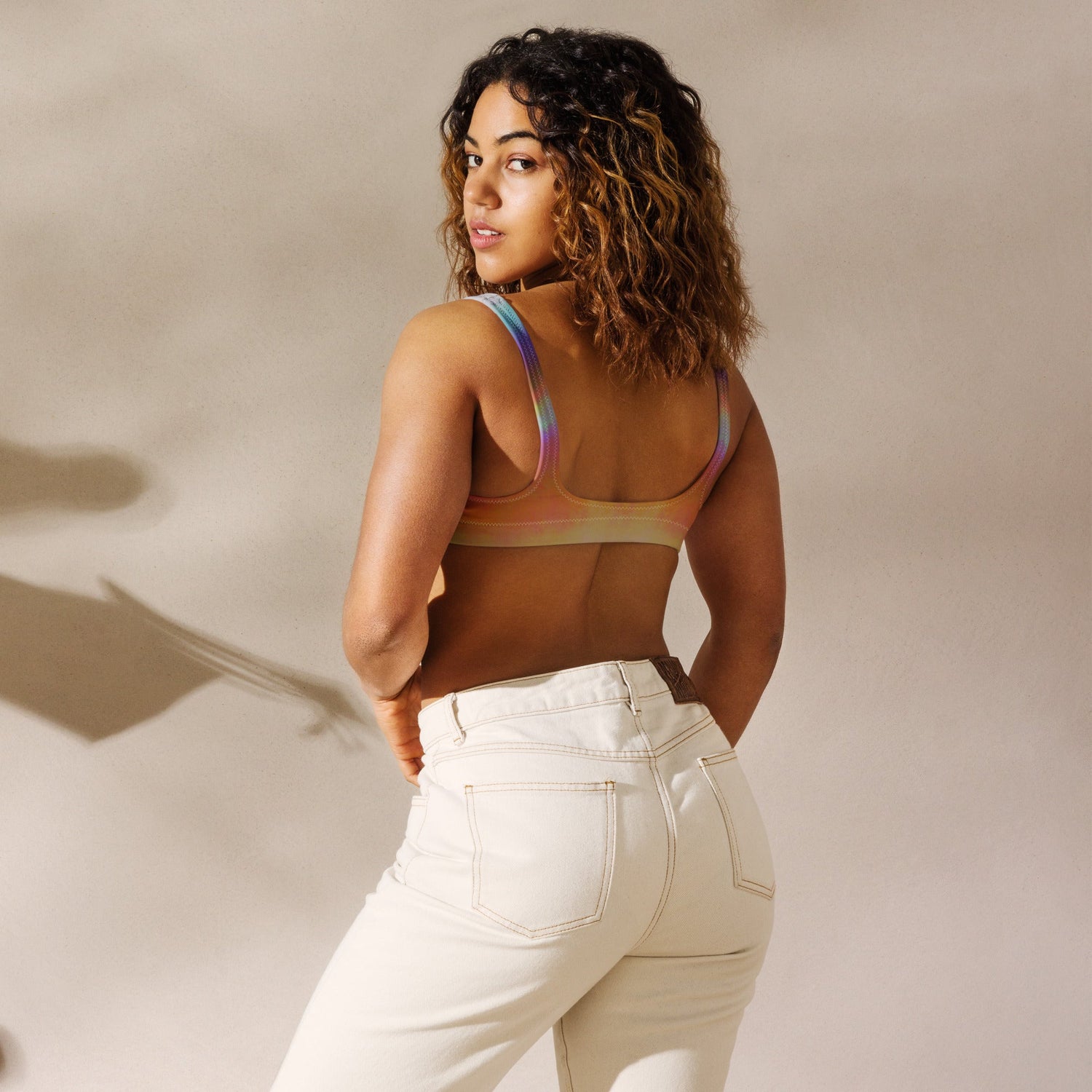 Sporty Bikini - Top | Aurora Sand – Recycelt | Christine Wagner - Bikini - Christine Wagner Studio